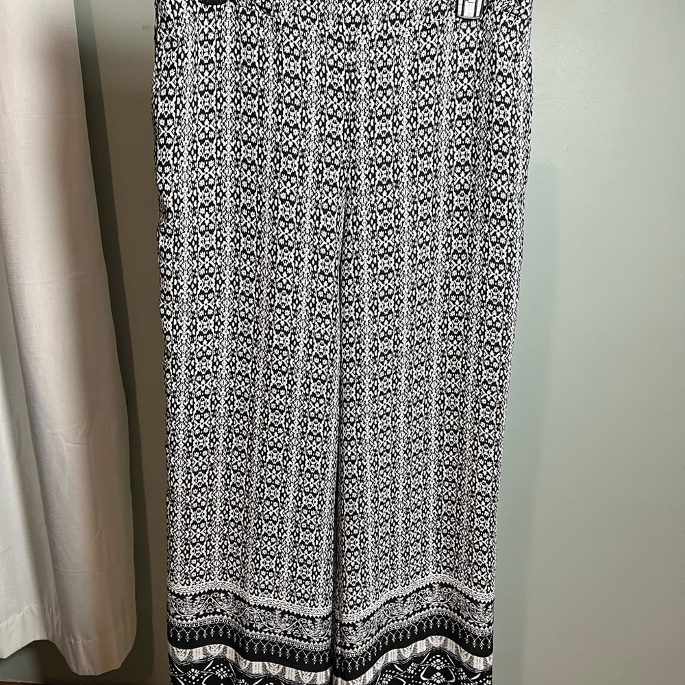 By & By Monochrome Patterned Pants